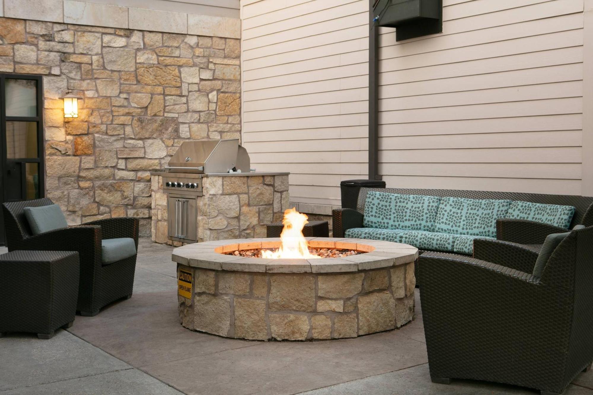 Residence Inn By Marriott Lincoln South Exterior photo